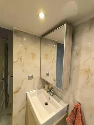 Kúpeľňa; prirodzené svetlo, po rekonštrukcii