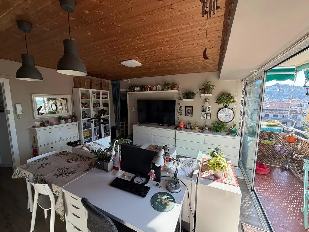 Wohnzimmer; tageslicht, moderner stil