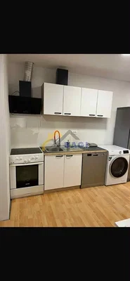 Cuisine; électroménager, carrelage