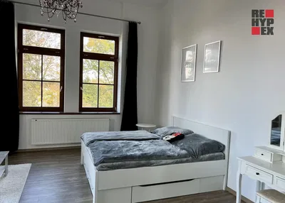 Schlafzimmer; blick, tageslicht, moderner stil
