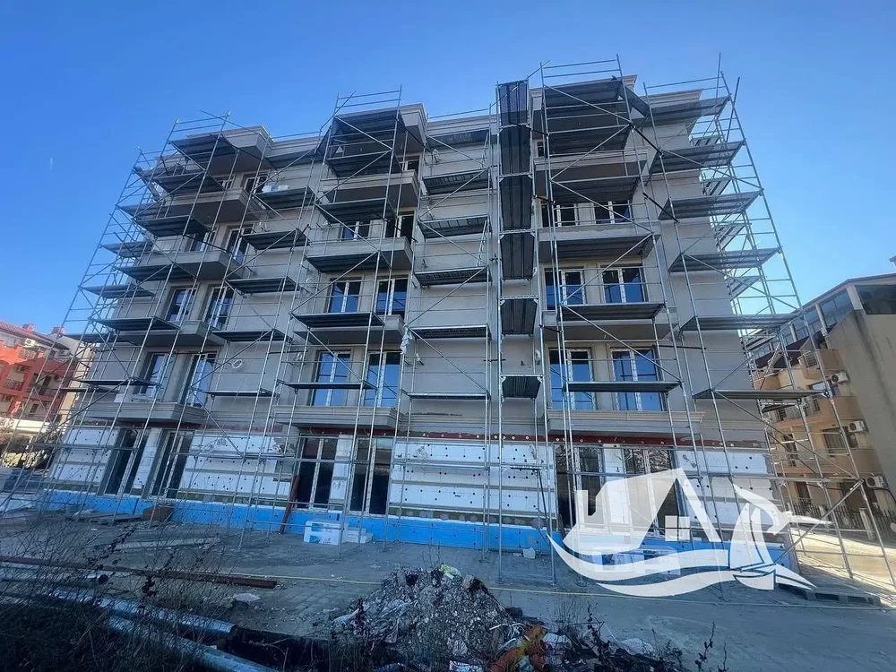 Haus und umgebung; renovierungsbedürftig