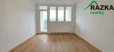 Schlafzimmer; holzboden, tageslicht