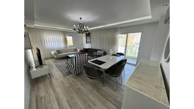 Salón; luz natural, estilo moderno, suelo de baldosas