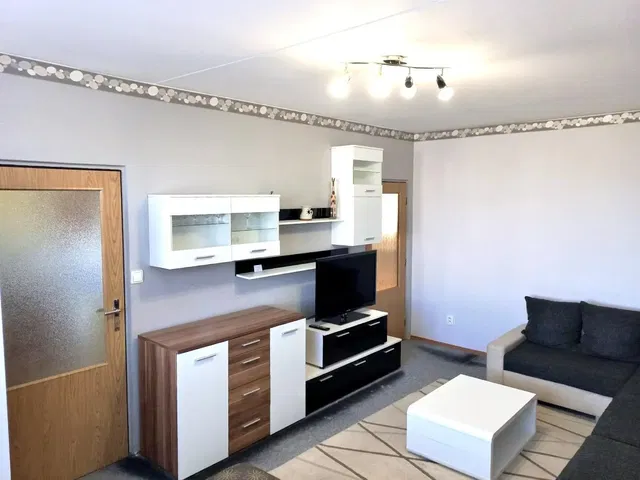 Soggiorno; luce naturale, stile moderno