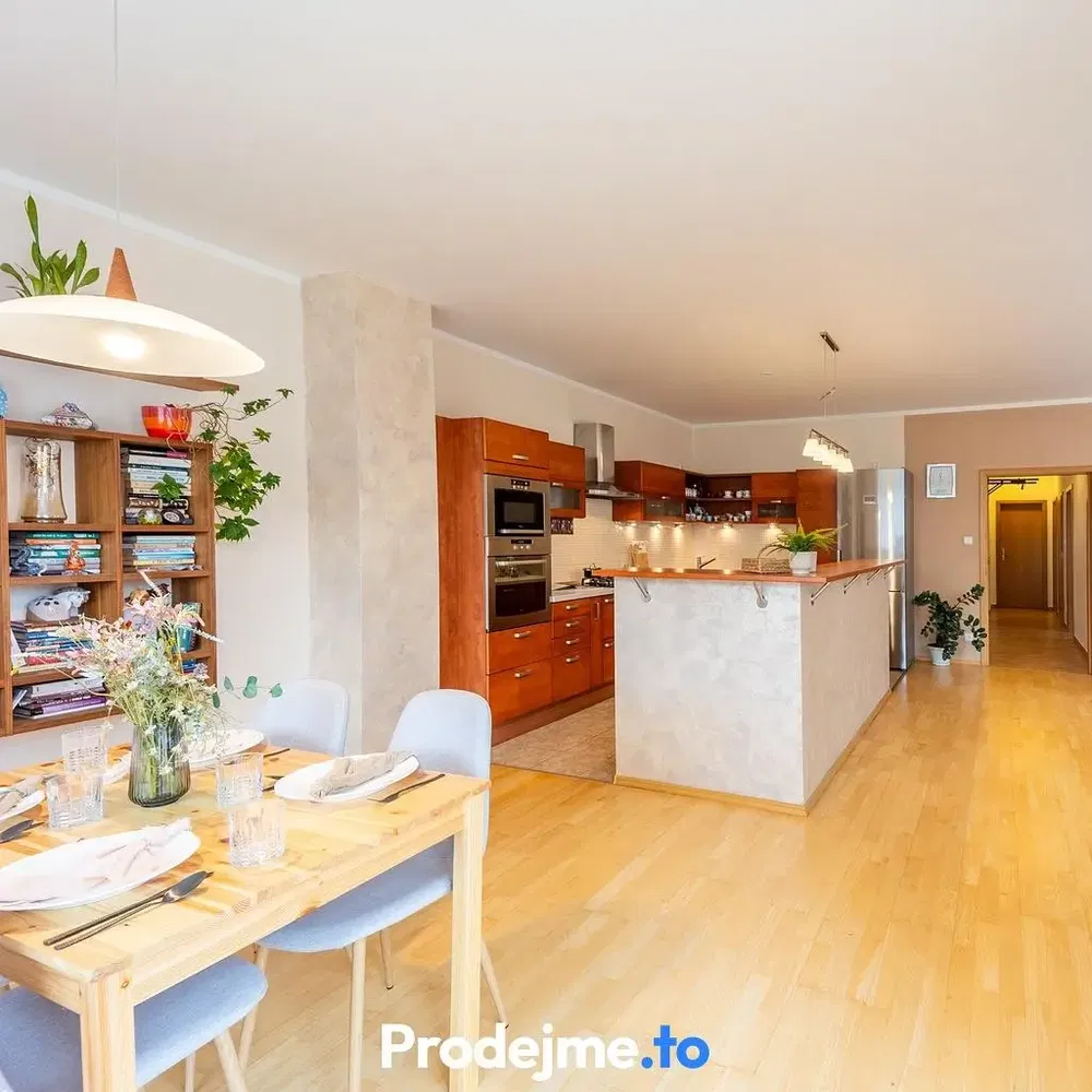 Cocina; luz natural, estilo moderno