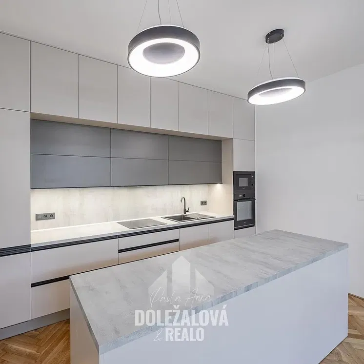 Küche; küchengeräte, renoviert, moderner stil, tageslicht