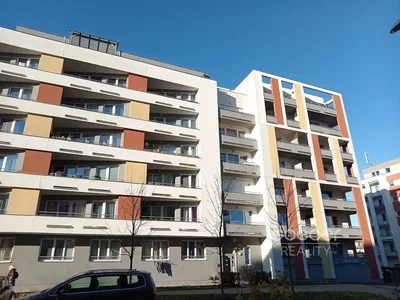 Къща и околности; гледка