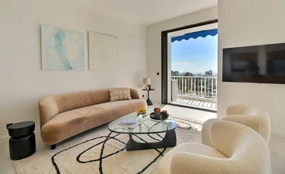 Дневна соба; поглед, природно светло, модерни стил