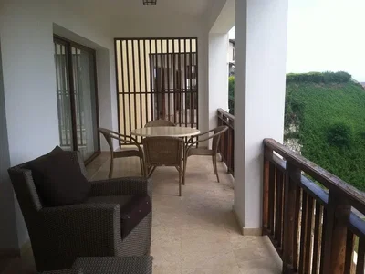 Balcone; vista, luce naturale