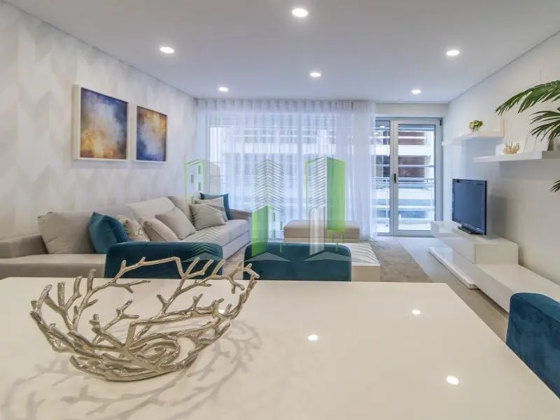 Sala de estar; luz natural, estilo moderno