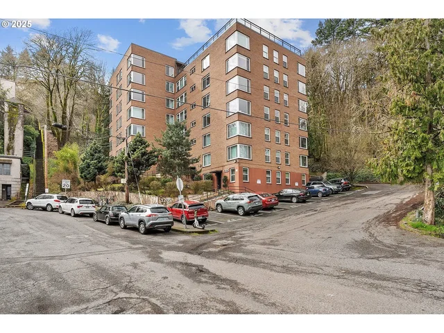 Haus und umgebung; blick