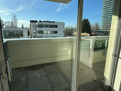 Balcon; vue, carrelage