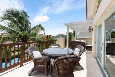 Terasa; výhled, přirozené světlo