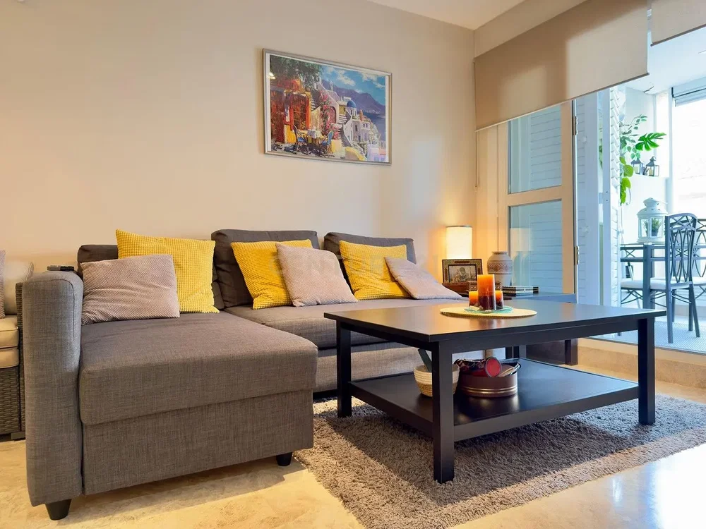Living room; natural light, modern style