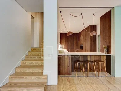 Kitchen; wood floor, natural light, modern style