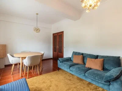 Дневна соба; природно светло, модерни стил, плочице