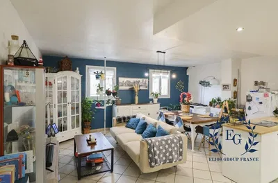 Wohnzimmer; tageslicht, moderner stil