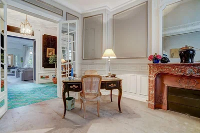 Salon