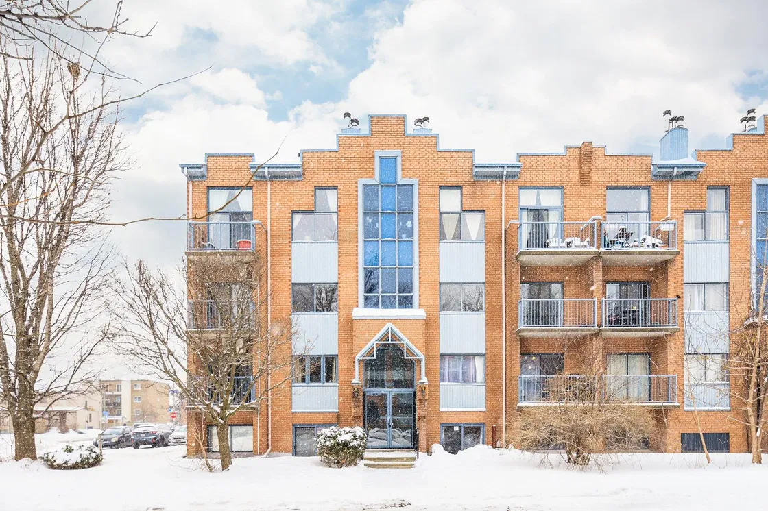 Haus und umgebung; blick