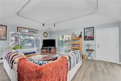 Obývací pokoj; přirozené světlo, moderní styl