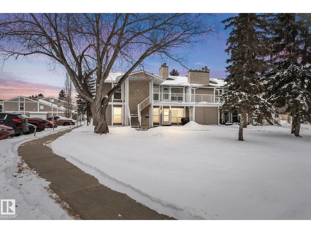 Haus und umgebung; blick