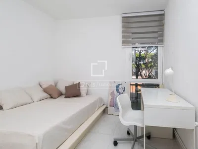 Dormitorio; luz natural, estilo moderno