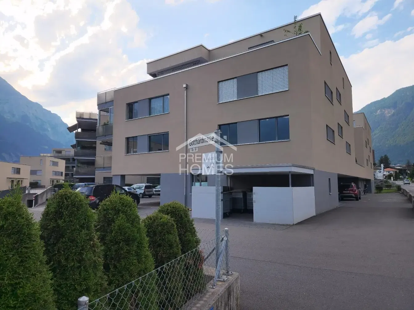 Haus und umgebung; blick