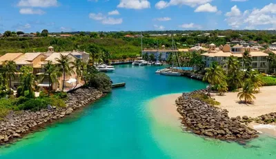 Haus und umgebung; blick