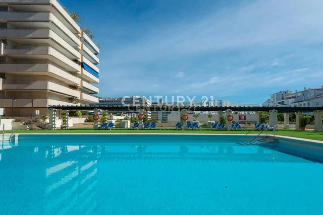 Casa e arredores; vista