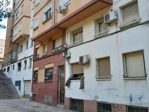 المنزل والمناطق المحيطة