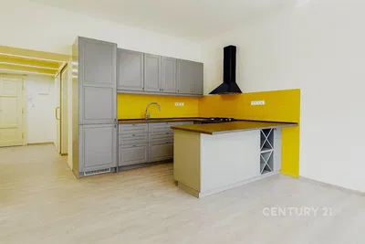 Küche; küchengeräte, renoviert, tageslicht