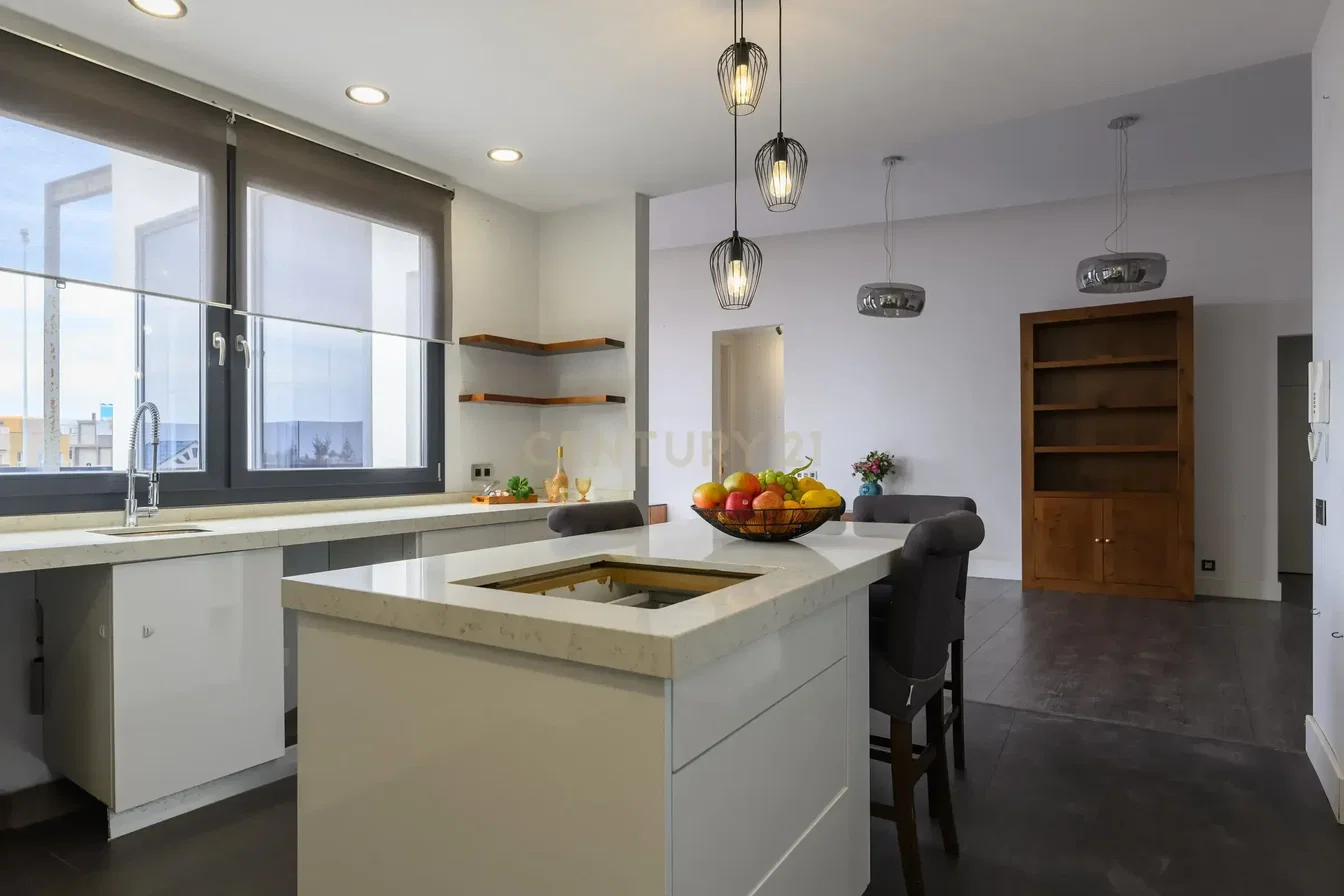 Keuken; uitzicht, natuurlijk licht, moderne stijl