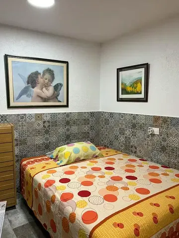 Camera da letto; luce naturale