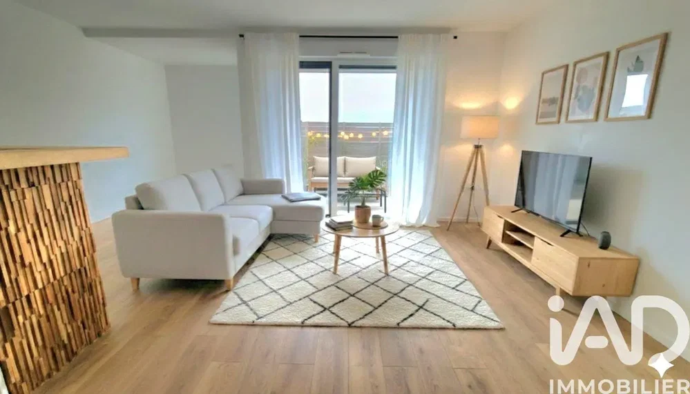Wohnzimmer; blick, tageslicht, moderner stil, holzboden