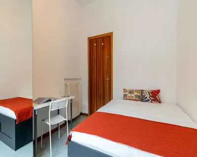 Chambre; lumière naturelle, carrelage