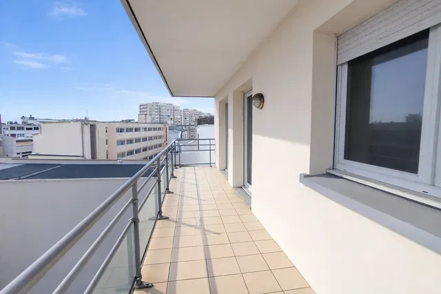 Balcony; tile floor, view