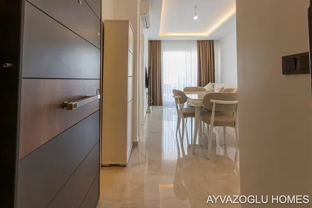 Obývací pokoj; dlažba, přirozené světlo, moderní styl