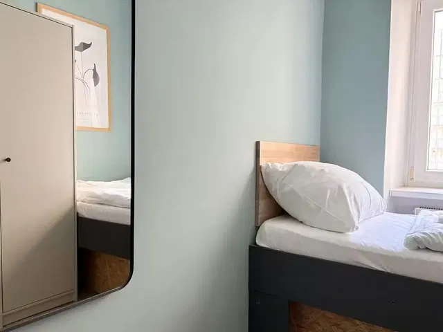 Schlafzimmer; tageslicht, moderner stil