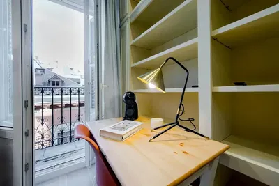 Chambre; vue, lumière naturelle