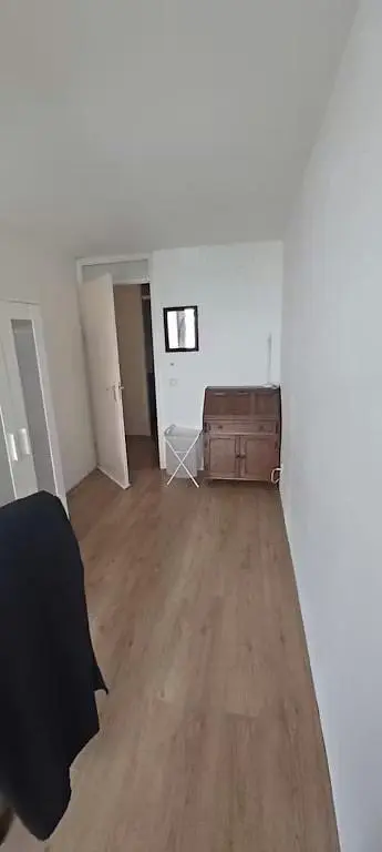 Bedroom; wood floor, natural light