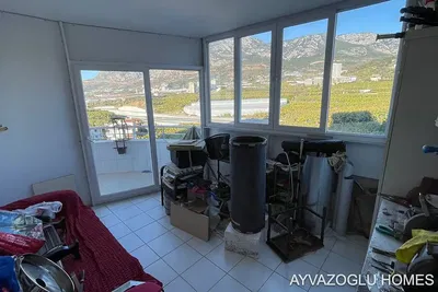 Ostale; pogled, potrebna renovacija, pločice