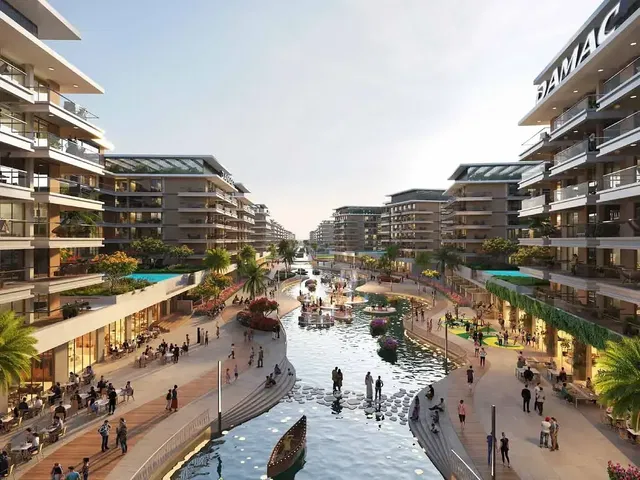 Dům a okolí; výhled