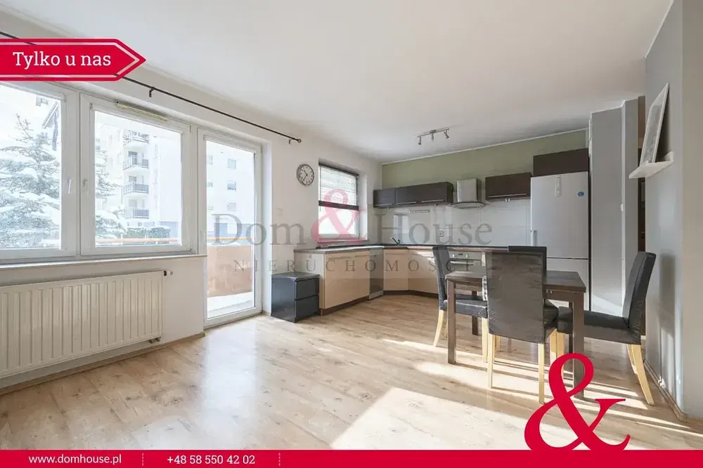 Küche; blick, holzboden, tageslicht