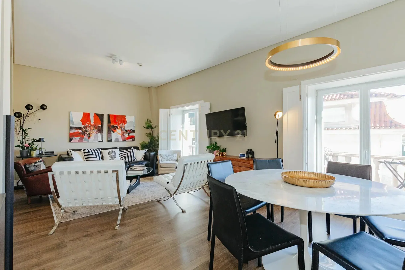 Dnevni boravak; prirodna svjetlost, moderan stil