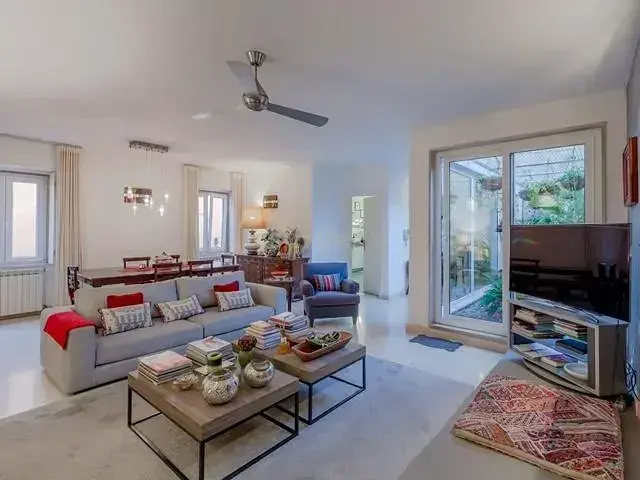 Sala de estar; luz natural, estilo moderno