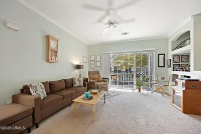 Obývací pokoj; přirozené světlo, moderní styl