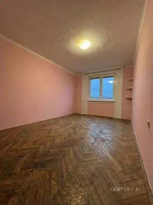Bedroom; wood floor, natural light, view