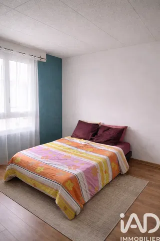 Bedroom; natural light, wood floor