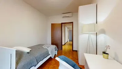 Spavaća soba; prirodno svjetlo, moderni stil