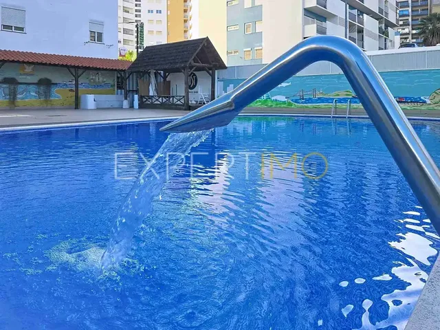 Dom a okolie; výhľad